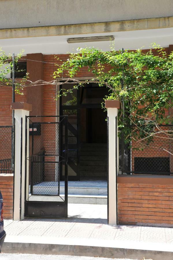 Casa vacanza Sarahouse Tarento Exterior foto