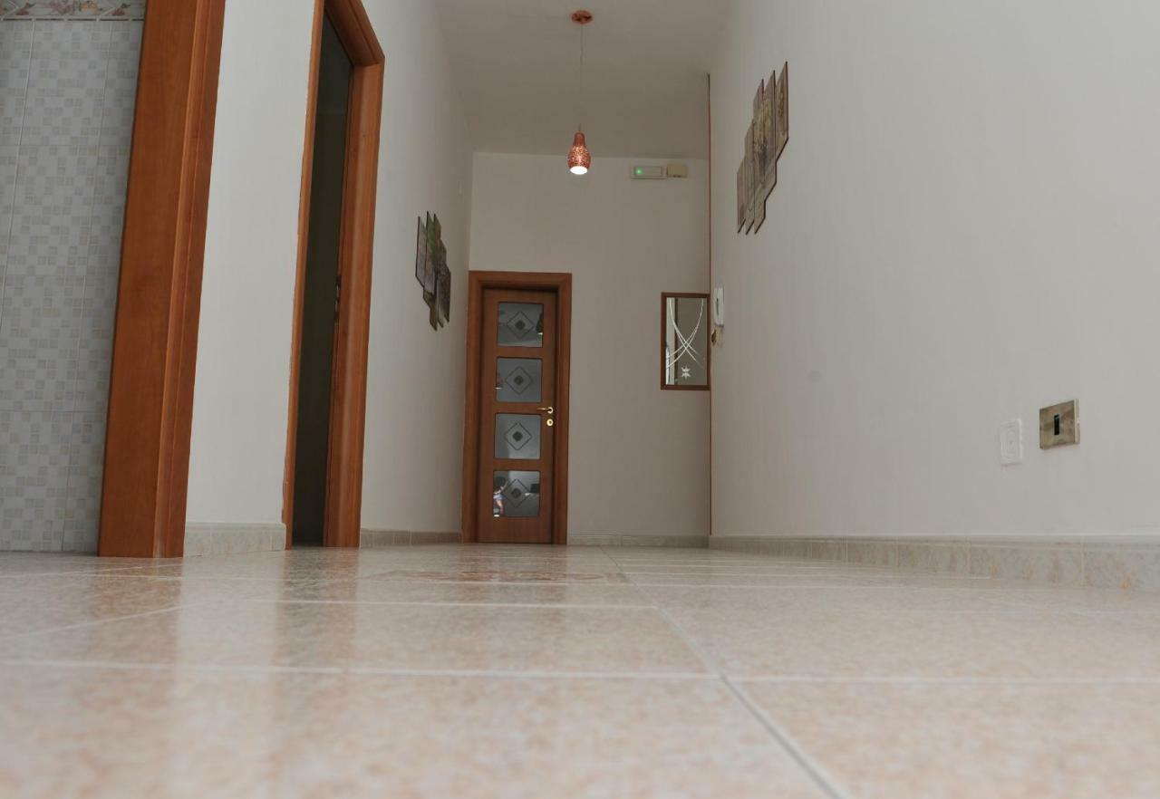 Casa vacanza Sarahouse Tarento Exterior foto